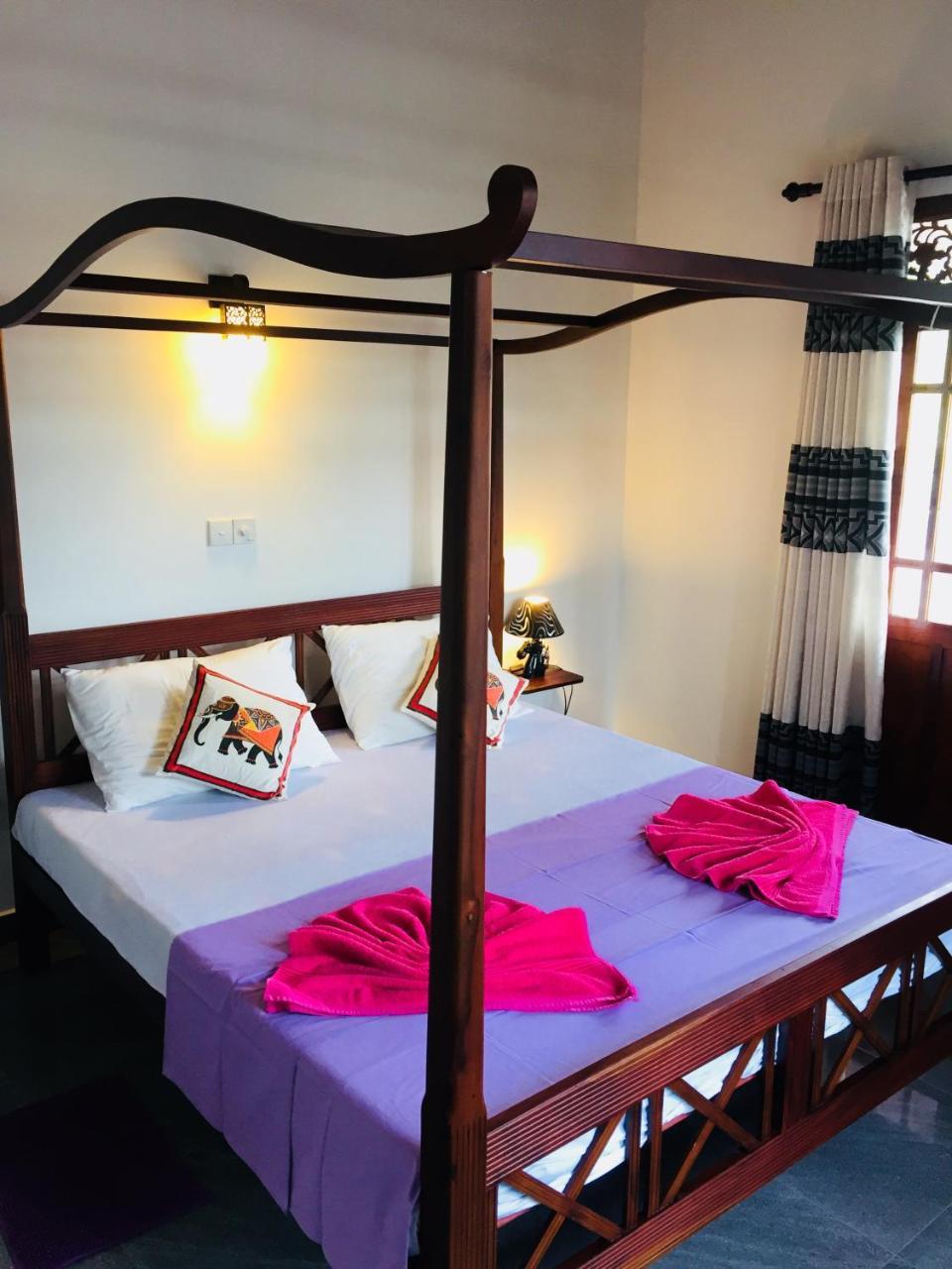 Sanjula Apartments Hikkaduwa Luaran gambar