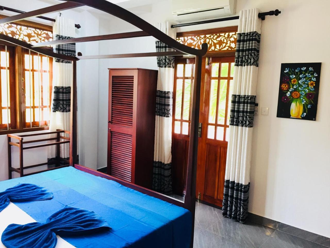 Sanjula Apartments Hikkaduwa Luaran gambar