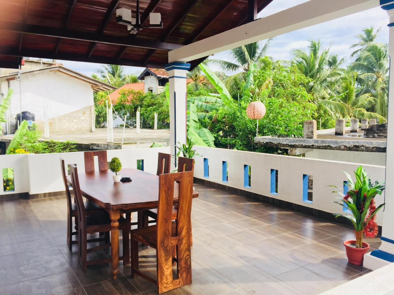 Sanjula Apartments Hikkaduwa Luaran gambar
