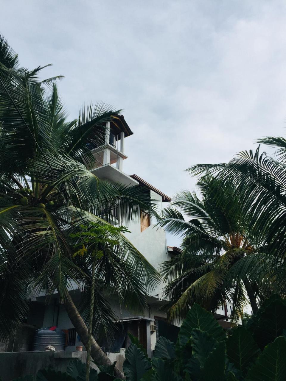 Sanjula Apartments Hikkaduwa Luaran gambar