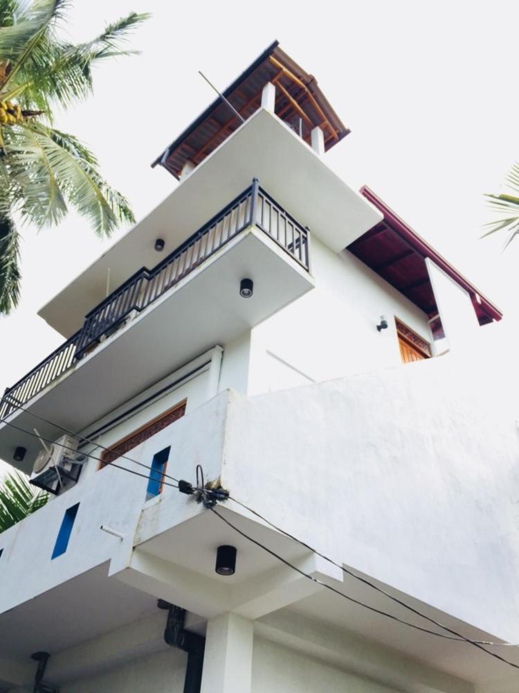 Sanjula Apartments Hikkaduwa Luaran gambar